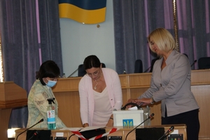 Новини Вінниці / Комісія Вінницької облради не хоче, щоб центр культури "Щедрик" очолювала Валентина Погребняк. Слово за депутатами (ФОТО)