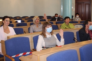 Новини Вінниці / Комісія Вінницької облради не хоче, щоб центр культури "Щедрик" очолювала Валентина Погребняк. Слово за депутатами (ФОТО)