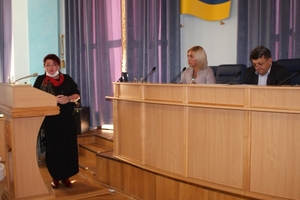 Новини Вінниці / Комісія Вінницької облради не хоче, щоб центр культури "Щедрик" очолювала Валентина Погребняк. Слово за депутатами (ФОТО)