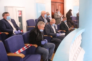 Новини Вінниці / Депутати Вінницької облради розглянули менше половини питань порядку денного і закрили сесію: не вистачило кворуму (ФОТО)