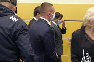 Новини Вінниці / Зеленському у Вінниці показали спорткомплекс, гроші на який виділяли при попередниках (ФОТО, ВІДЕО)