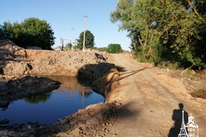 Новини Вінниці / У Літинському районі на Вінниччині збудували новий міст, а дорогу до нього не ремонтували (ФОТО, ВІДЕО)