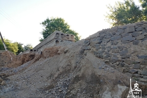 Новини Вінниці / У Літинському районі на Вінниччині збудували новий міст, а дорогу до нього не ремонтували (ФОТО, ВІДЕО)