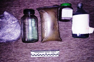 Новини Вінниці / Через пістолет у шафі  житель Бершадського району Вінниччини може сім років провести за гратами