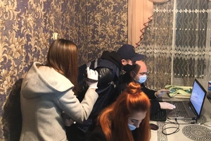 Новини Вінниці / У Вінниці «меблевий» онлайн-магазин одурив покупців на 500 тисяч гривень (ФОТО)