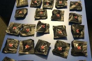 Новини Вінниці / У Вінниці киянин робив по місту "закладки" з наркотиками (ФОТО)