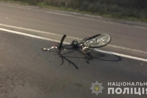 Новини Вінниці / Біля Калинівки на Вінниччині водій Daewoo на смерть збив велосипедиста (ФОТО)