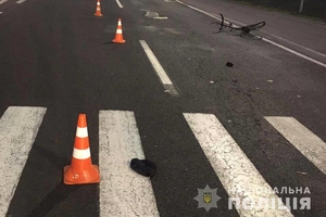 Новини Вінниці / Біля Калинівки на Вінниччині водій Daewoo на смерть збив велосипедиста (ФОТО)