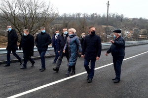 Новини Вінниці / На Вінниччині капітально відремонтували 126-метровий міст (ФОТО)