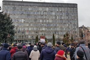 Новини Вінниці / У центрі Вінниці люди протестують проти нових тарифів на газ (ФОТО, ВІДЕО)