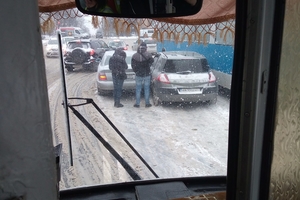 Новини Вінниці / Негода у Вінниці: за пів дня у місті сталося 13 аварій (ФОТО)