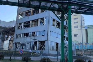 Новини Вінниці / Через вибух на Вінницькому олієжиркомбінаті зруйновано цех, загинула одна людина