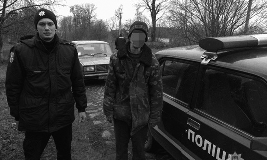 Новини Вінниці / На Вінничині підозрюваний сховав знаряддя вбивства за шафою