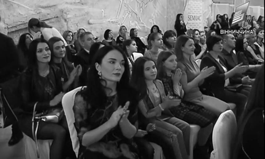 Хто переміг у конкурсі «Жінка Вінниччини» та скільки зібрали коштів на лікування дівчинки з рідкісною недугою (ВІДЕО) / Новости Винницы и области / Інформаційний портал На Париже Новини Вінниці / Хто переміг у конкурсі «Жінка Вінниччини» та скільки зібрали коштів на лікування дівчинки з рідкісною недугою (ВІДЕО)