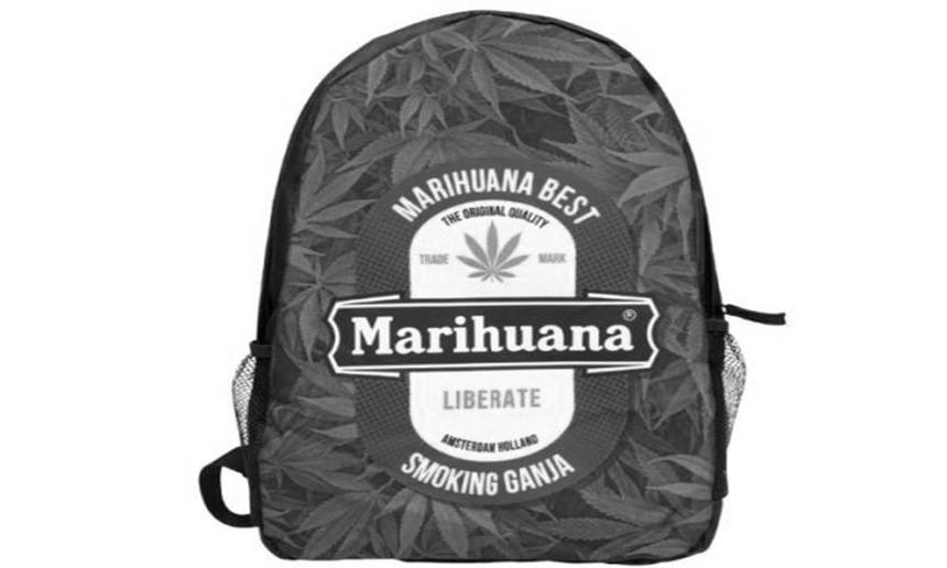 Конопля у рюкзаку: у Вінниці упіймали любителя легкого «кайфу» / Новости Винницы и области / Інформаційний портал На Париже Новини Вінниці / Конопля у рюкзаку: у Вінниці упіймали любителя легкого «кайфу»