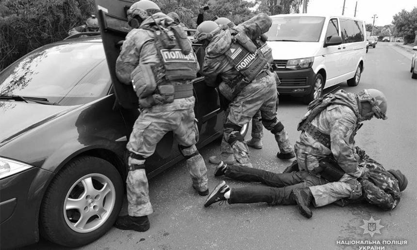 Групу вінницьких «спортсменів» затримали на Київщині відразу після скоєння чергового злочину / Новости Винницы и области / Інформаційний портал На Париже Новини Вінниці / Групу вінницьких «спортсменів» затримали на Київщині відразу після скоєння чергового злочину