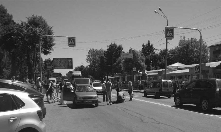 Чергова ДТП біля Лісопарку. У Вінниці пішохода збили на найскладнішій ділянці / Новости Винницы и области / Інформаційний портал На Париже Новини Вінниці / Чергова ДТП біля Лісопарку. У Вінниці пішохода збили на найскладнішій ділянці