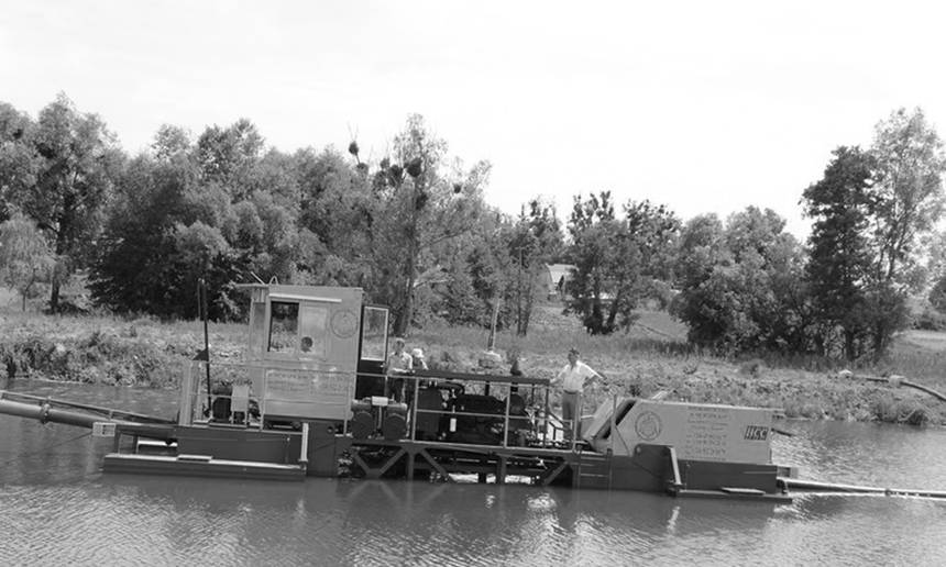 Новини Вінниці / Для очистки Бугу на Вінниччині планують купити ще один земснаряд за кошти обласного фонду охорони навколишнього природного середовища 
