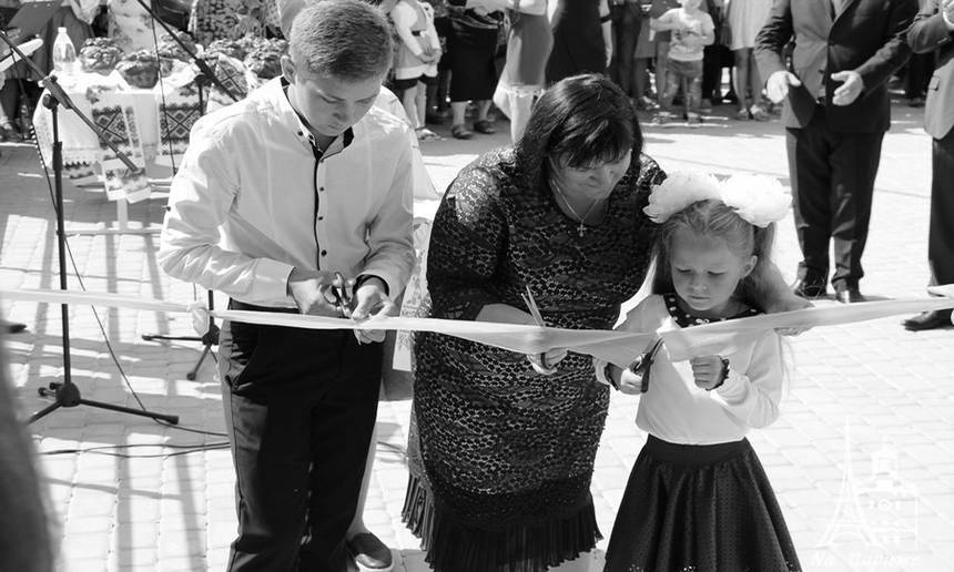 Новини Вінниці / Чекали майже 30 років: у Зведенівці на Вінниччині відкрили нову школу 