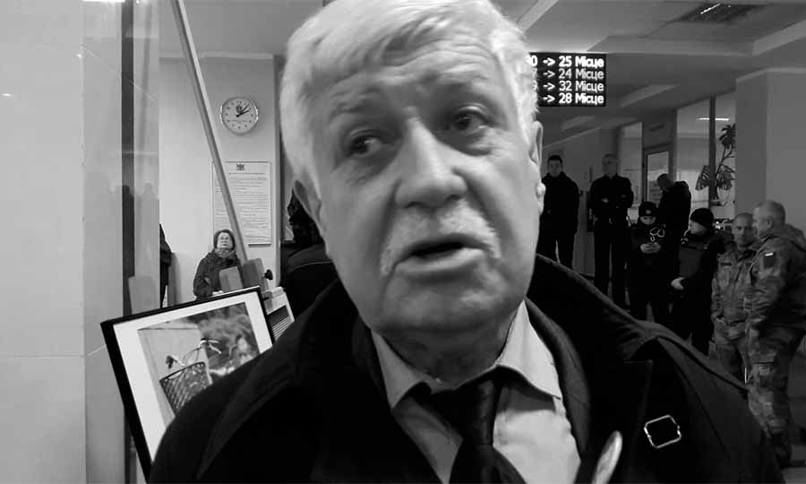 Новини Вінниці / Одіозний вінницький адвокат Палій закликав протестних «активних пенсіонерів» голосувати за Анатолія Гриценка