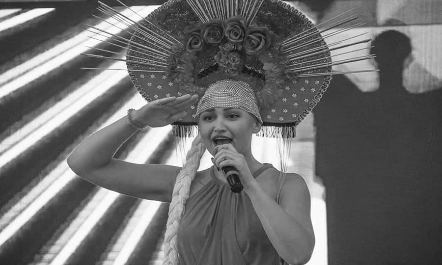 Новини Вінниці / Ольга Полякова шукала собі двійника. Новою Суперблондинкою спробувала стати і майбутня вчителька математики та фізики з Вінниці (ФОТО, ВІДЕО)