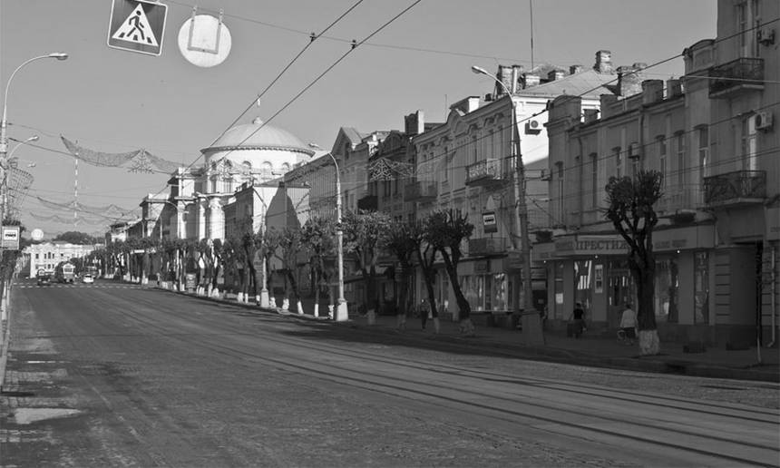 Мерія Вінниці продовжує тримати «облогу» Соборної: у міськраді однаково відповіли на дві петиції / Новости Винницы и области / Інформаційний портал На Париже Новини Вінниці / Мерія Вінниці продовжує тримати «облогу» Соборної: у міськраді однаково відповіли на дві петиції