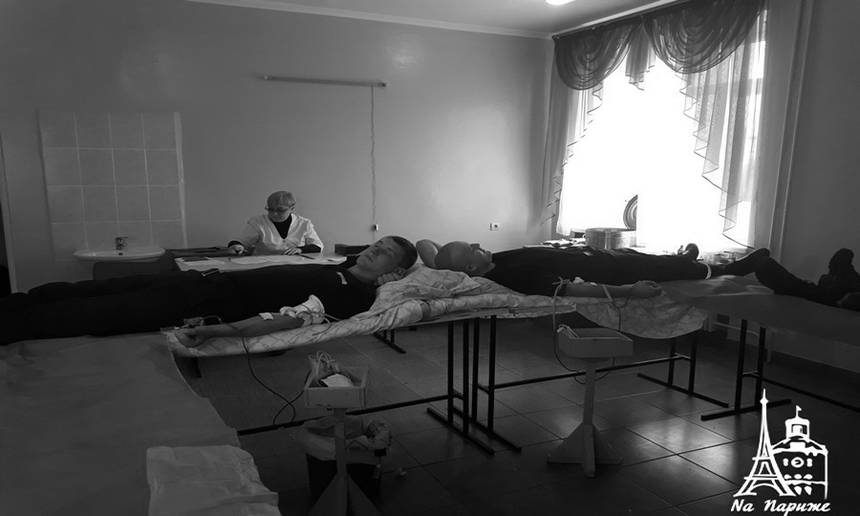Майбутні вінницькі рятувальники сьогодні стали донорами та поповнили банк крові / Новости Винницы и области / Інформаційний портал На Париже Новини Вінниці / Майбутні вінницькі рятувальники сьогодні стали донорами та поповнили банк крові