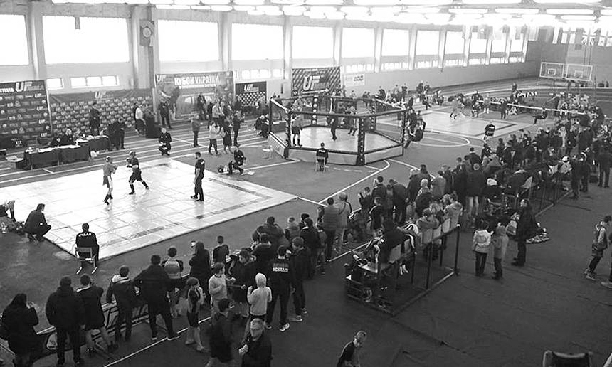 Новини Вінниці / Вінничани, у числі яких й жінка-викладач, здобули шість медалей на всеукраїнських змаганнях зі змішаних бойових мистецтв