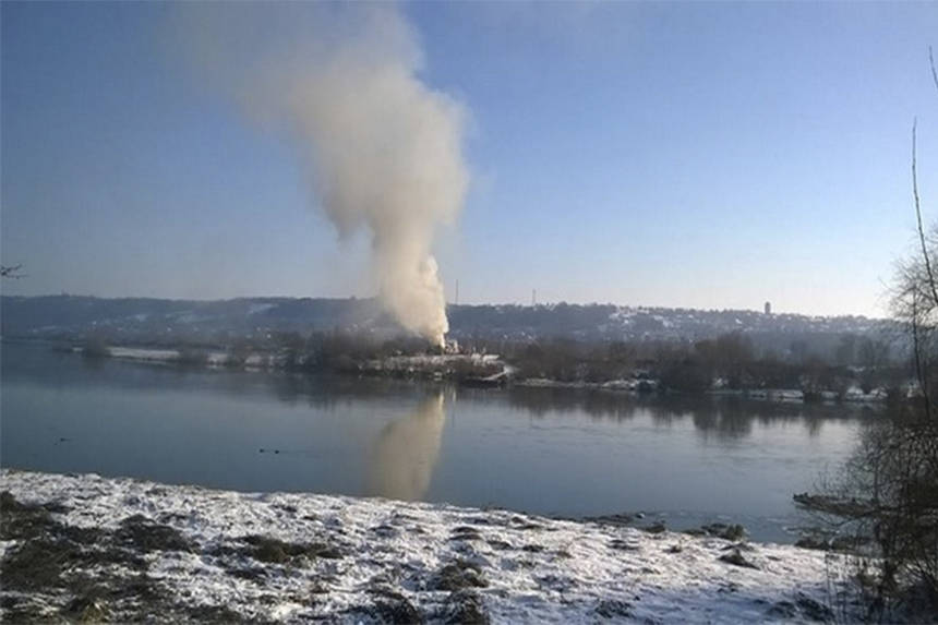 Чому горів митний та прикордонний пункт у Цекинівці, що на Вінниччині? / Новости Винницы и области / Інформаційний портал На Париже Новини Вінниці / Чому горів митний та прикордонний пункт у Цекинівці, що на Вінниччині?