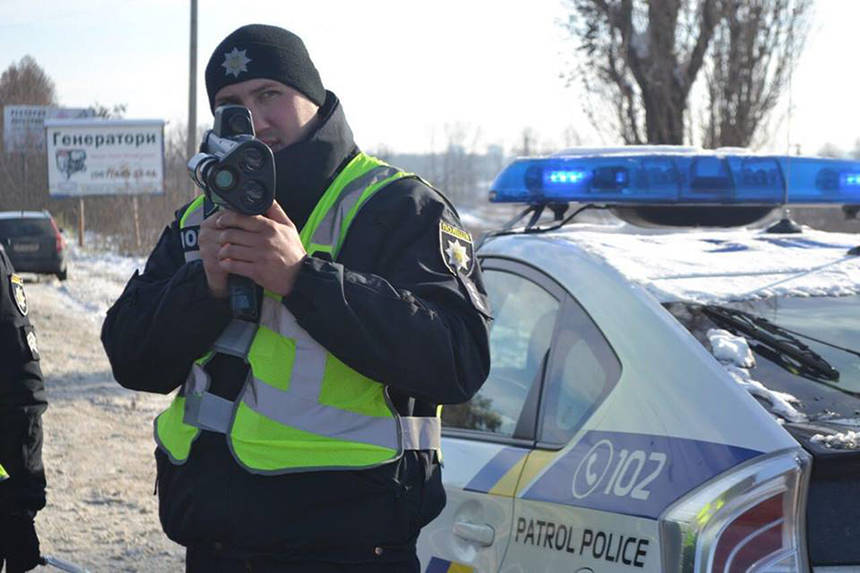 Новини Вінниці / Дві години – 30 порушників: начальник патрульної поліції Вінниччини розповів про перші результати роботи інспекторів з радаром