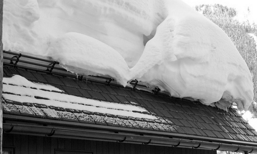 Новини Вінниці / Літня вінничанка потрапила у сніговий полон