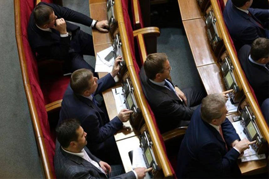 Новини Вінниці / Депутат з Вінниччини став «срібним» призером з кнопкодавства