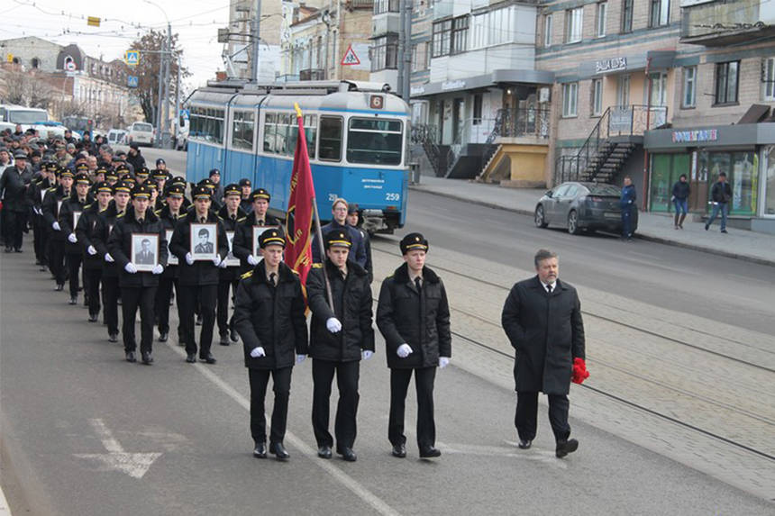 Новини Вінниці / У Вінниці вшанували воїнів-інтернаціоналістів