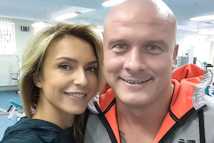 Колишня дружина Узелкова розповіла, чому після розлучення переїхала жити до своїх батьків у «хрущовку» (ВІДЕО) / Новости Винницы и области / Інформаційний портал На Париже Новини Вінниці / Колишня дружина Узелкова розповіла, чому після розлучення переїхала жити до своїх батьків у «хрущовку» (ВІДЕО)