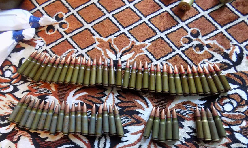 Новини Вінниці / Мешканець Літинщини у кімнаті зберігав кілька РГД та понад півсотні набоїв