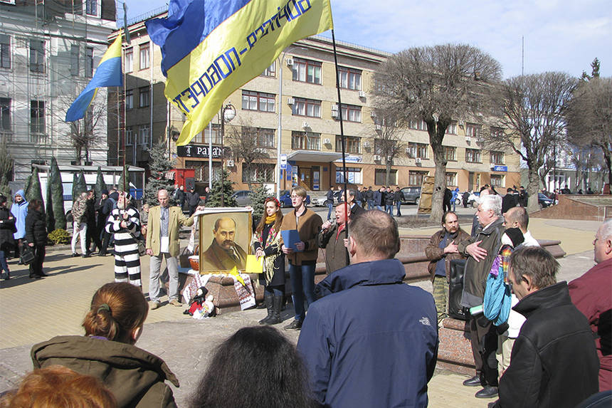 Новини Вінниці / День народження Шевченка у Вінниці: вірші, заклики і невдала спроба встановити черговий бюст
