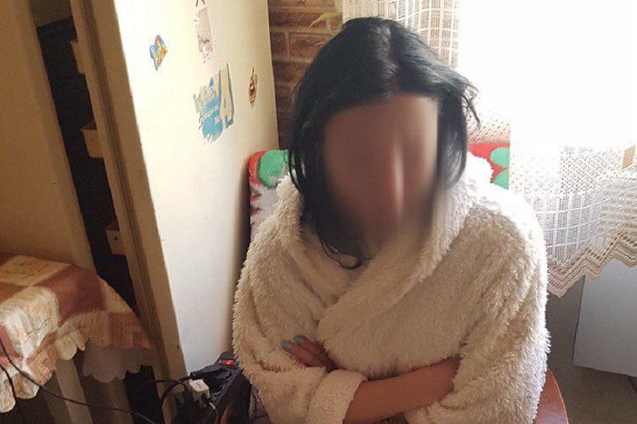 Новини Вінниці / У столиці затримали вінничанку, яка знімала порно зі своїм 4-річним сином (ВІДЕО)