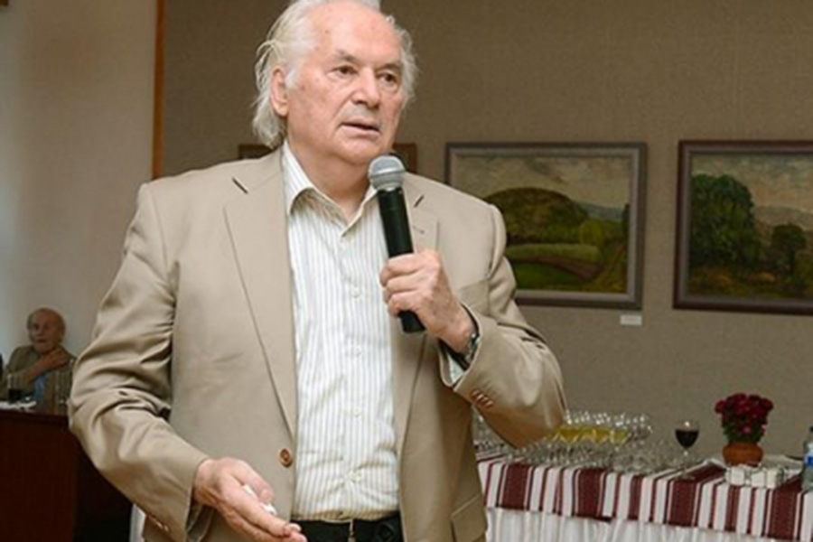 Новини Вінниці / На Вінниччині для гумористів і сатириків заснували премію імені Олега Чорногуза 