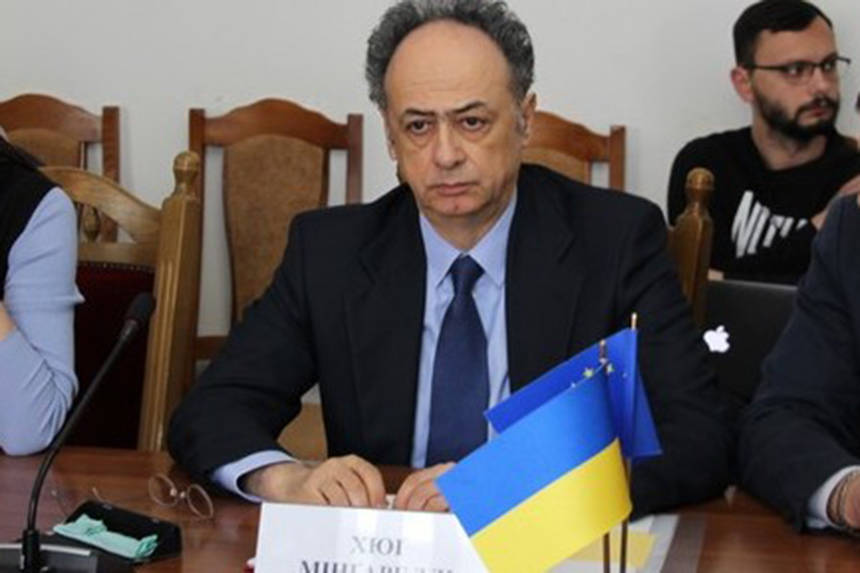 Новини Вінниці / Посол ЄС Хюґ Мінґареллі, перебуваючи у Вінниці, відзначив реформу децентралізації, як найбільш успішну в Україні