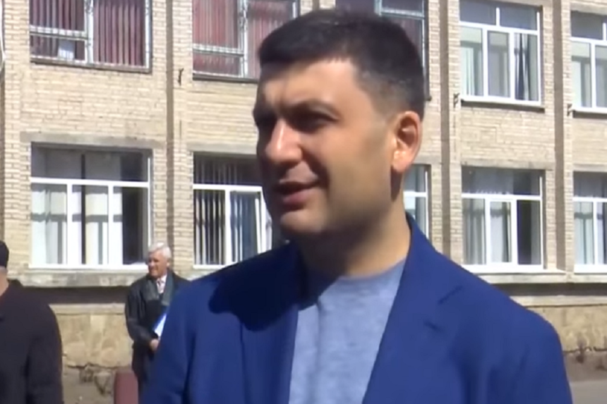 Новини Вінниці / Гройсман у Вінниці розповів, за якого кандидата віддав голос (ВІДЕО)