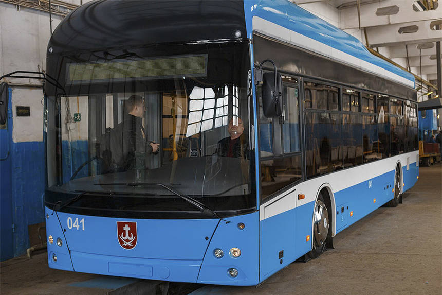 Новини Вінниці / Вінницький тролейбус їздитиме до аеропорту? Мер Моргунов проінспектував новий виріб ВТК