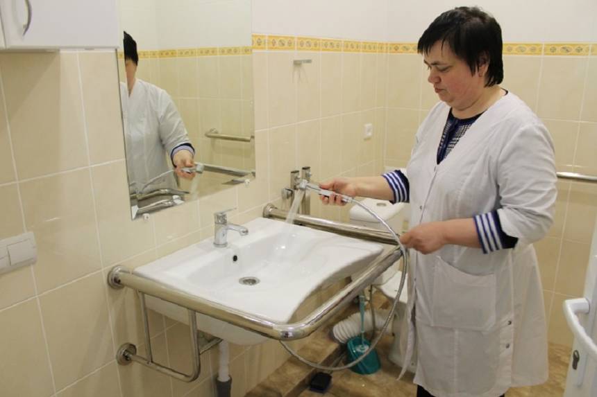 Гідромасаж та міні-сауни хочуть встановити у Вінниці в пансіонаті для осіб з інвалідністю та людей похилого віку / Новости Винницы и области / Інформаційний портал На Париже Новини Вінниці / Гідромасаж та міні-сауни хочуть встановити у Вінниці в пансіонаті для осіб з інвалідністю та людей похилого віку