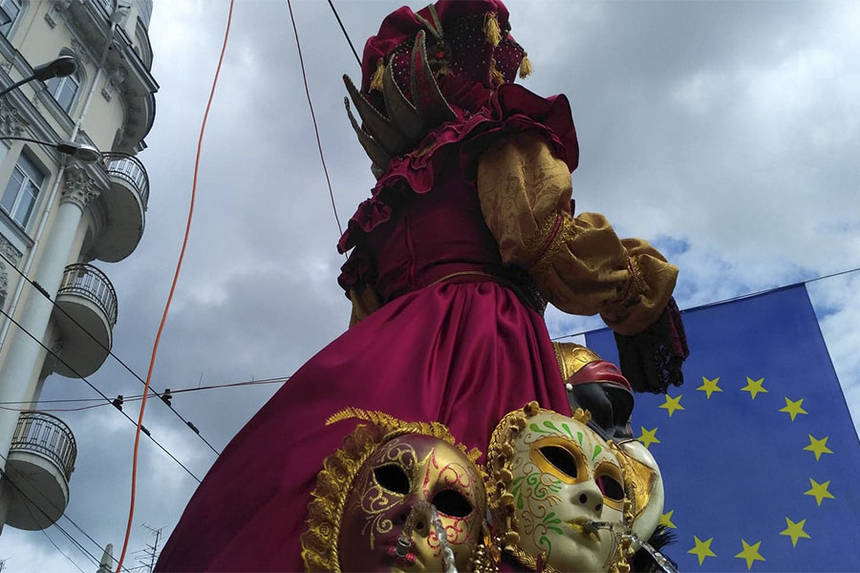 «Жива картина», «Європейський Олімп», Злата Огнєвич і Com.Unity. Чим у Вінниці здивують на День Європи / Новости Винницы и области / Інформаційний портал На Париже Новини Вінниці / «Жива картина», «Європейський Олімп», Злата Огнєвич і Com.Unity. Чим у Вінниці здивують на День Європи