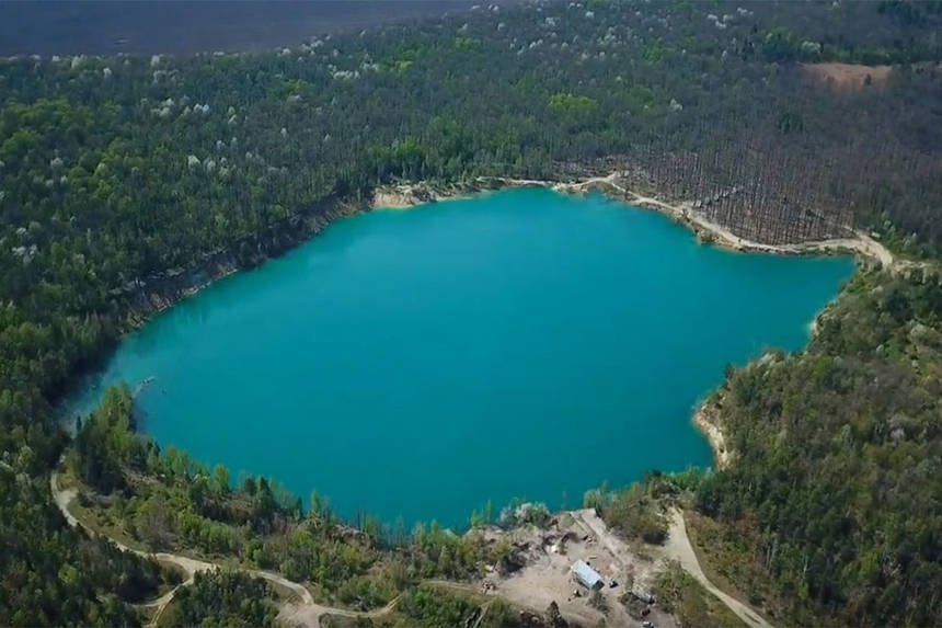 Новини Вінниці / Відомий Черепашинецький кар’єр, що на Вінниччині, показали з висоти пташиного польоту (ВІДЕО)