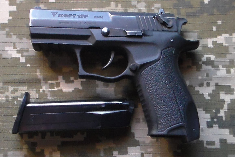 Новини Вінниці / У Вінниці чоловік застрелився з переробленого газового пістолету