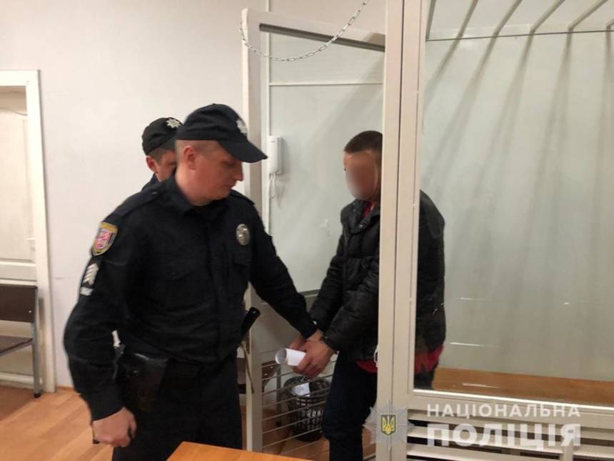 Новини Вінниці / Підозрюваного у розстрілі барських фермерів взяли під варту на два місяці