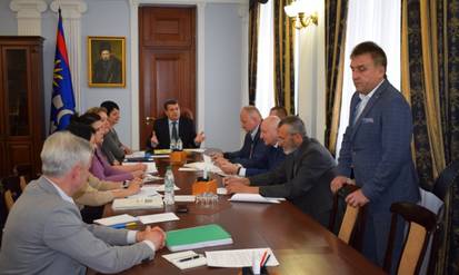 Вінницький коледж культури і мистецтв ім. Леонтовича хоче очолоти «старий» керівник / Новости Винницы и области / Інформаційний портал На Парижі Новини Вінниці / Вінницький коледж культури і мистецтв ім. Леонтовича хоче очолоти «старий» керівник