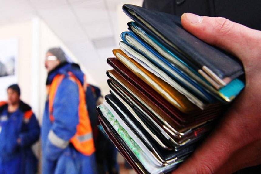 Новини Вінниці / З Вінниччини примусово повернути додому вирішили 136 іноземців, 87 з них вже відправили   