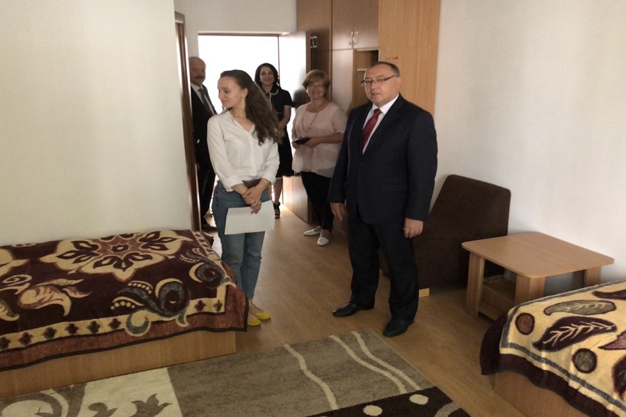 Новини Вінниці / Діти загиблих на фронті учасників АТО/ООС з Вінниччини відпочинуть в Румунії