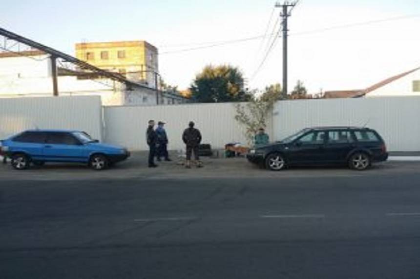 Новини Вінниці / На Вінниччині люди заблокували спиртзавод, який отруює повітря. Голова ОДА підозрює що завод хтось «покриває» і обіцяє звернутися до ДБР  